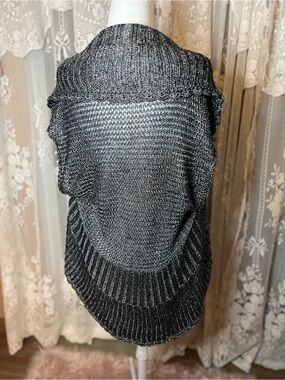 Y2K Sleeveless Metallic Knit Cardigan Vest - Black